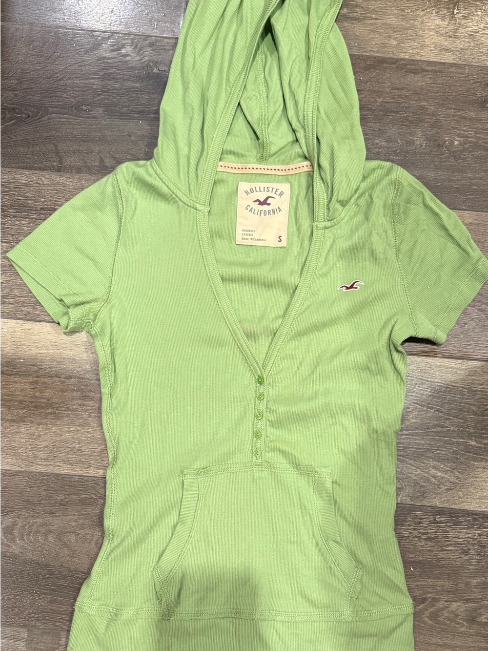 Hollister Women’s Short-Sleeve Hoodie Top in Lime Green